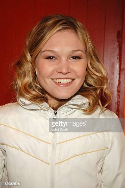 julia styles sexy|3.157 Fotos und hochauflösende Bilder zu Julia Stiles Actress